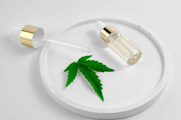 Pourquoi utiliser des gélules à base de chanvre pour le soulagement de la douleur chronique ?